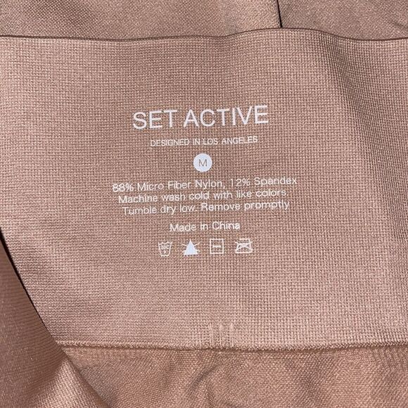 NWOT Set Active Sculptflex leggings - Amethyst - Picture 4 of 4